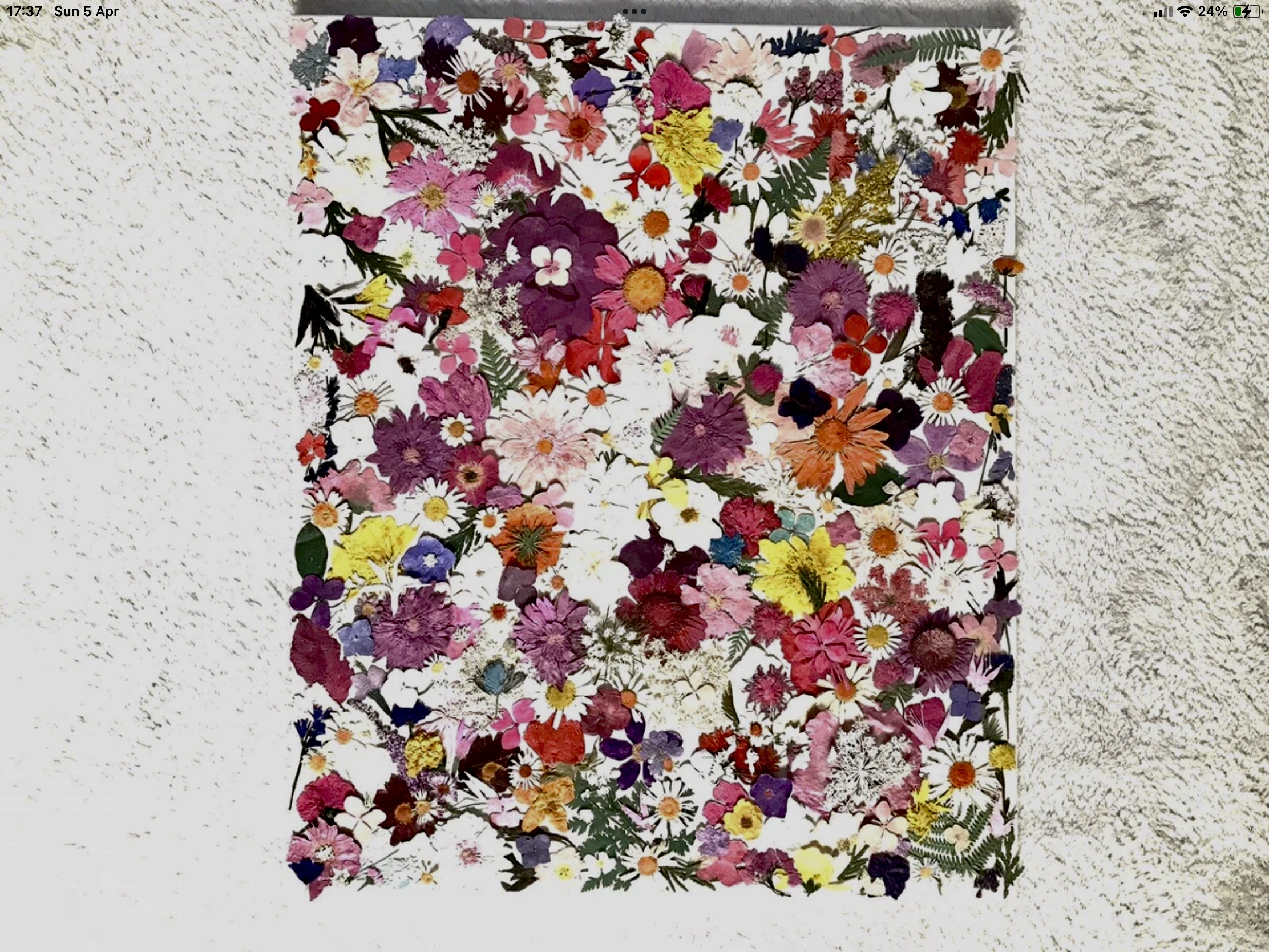 YOUR FLOWERS ON CANVAS